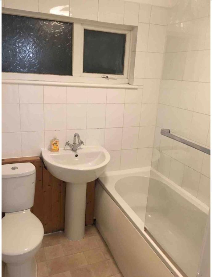 Eastbourne Large Double Room With Wifi & Kitchen Polegate Eksteriør bilde